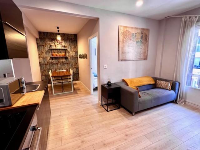 Cabernet Sauvignon Apartment. Surf * San Sebastián